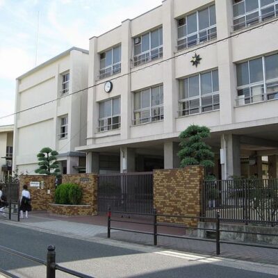 大阪市立新生野中学校