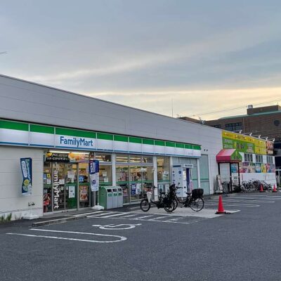 ファミリーマート生野巽西店