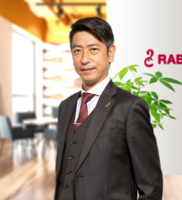 ラビーズホーム販売株式会社 代表取締役　生駒 三儀